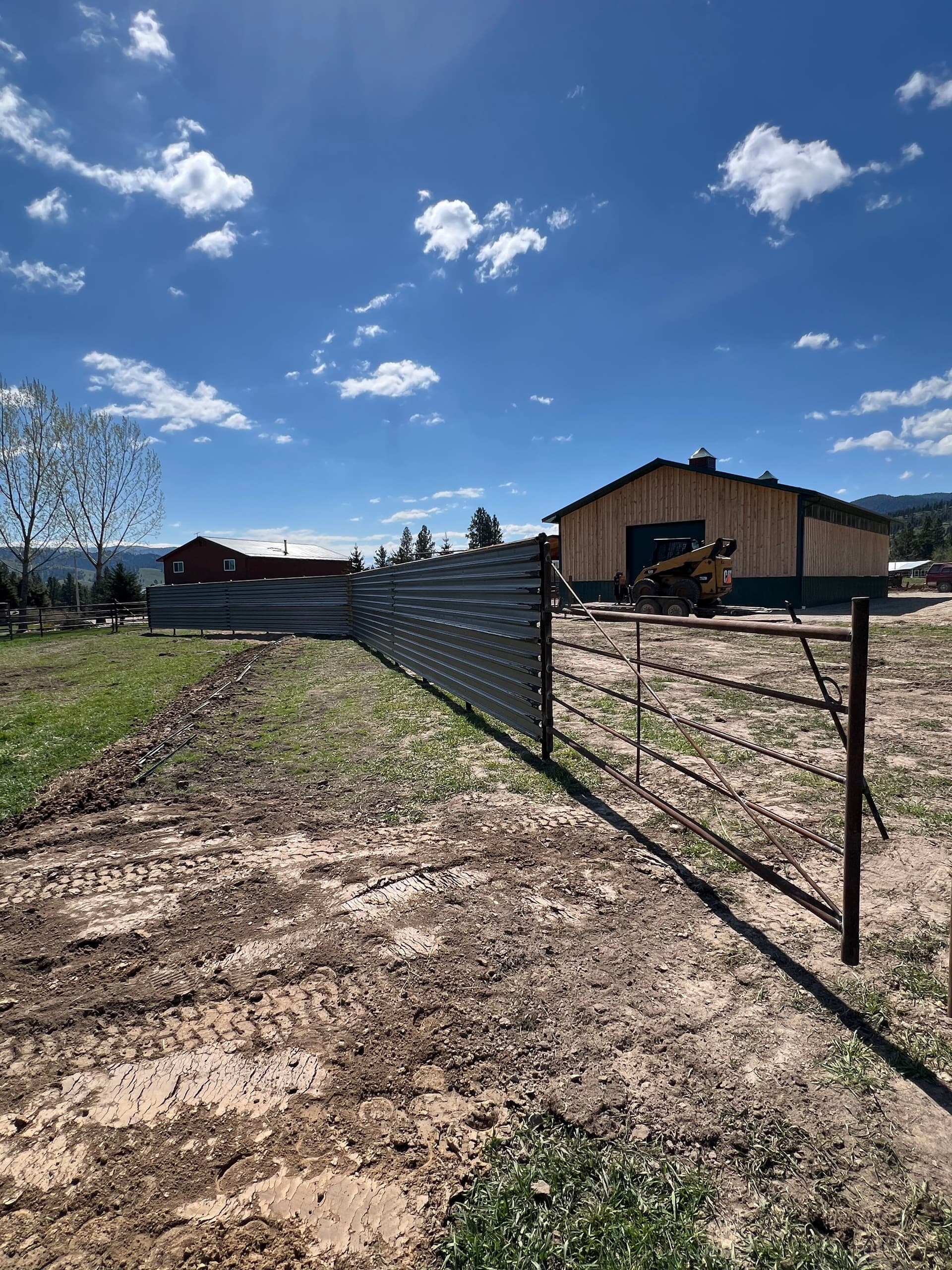 Privacy Metal Fence and Gate Built to Last image